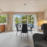 Ved Heksebjerg Vi 度假居 布拉万德
